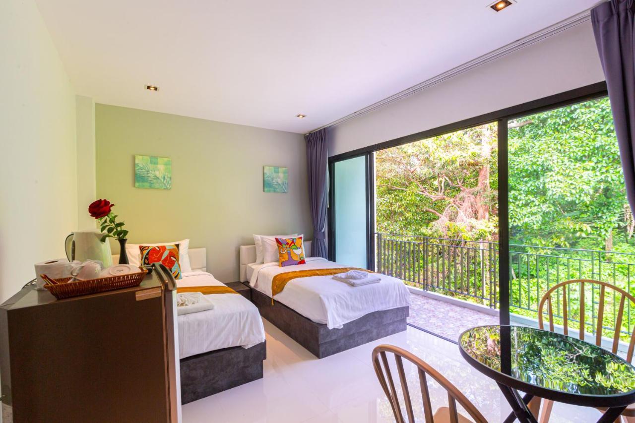 Rossarin Sea View Patong Hotel Ngoại thất bức ảnh