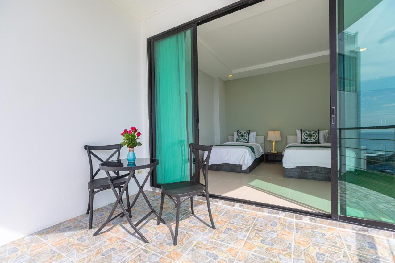 Rossarin Sea View Patong Hotel Ngoại thất bức ảnh