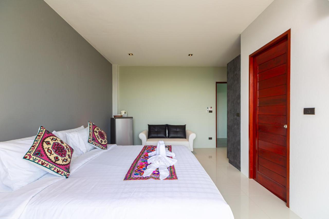 Rossarin Sea View Patong Hotel Ngoại thất bức ảnh