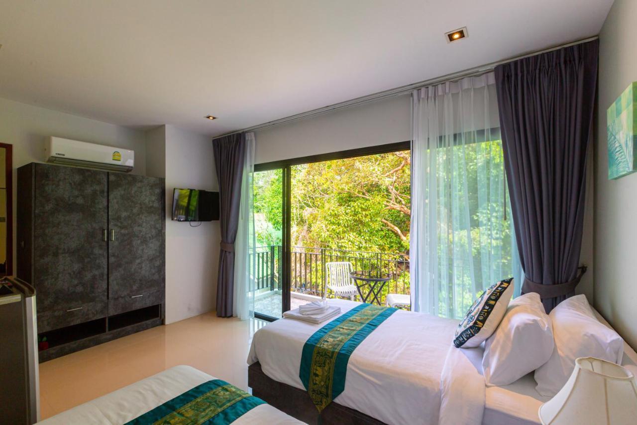 Rossarin Sea View Patong Hotel Ngoại thất bức ảnh